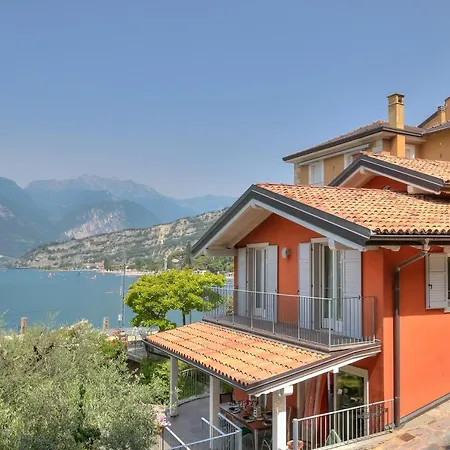 Il Paradiso Di Gabri - Happy Vila Torbole Sul Garda